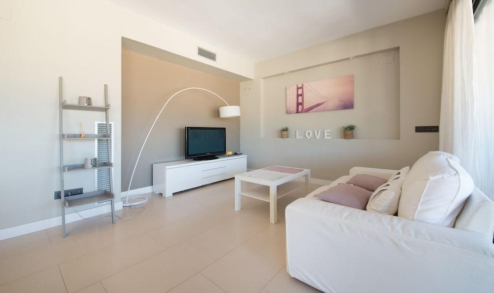 Mirador Cala Romana Tvl 46 *